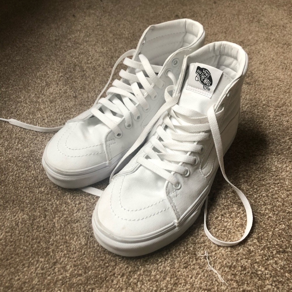 White Vans Sk8-Hi